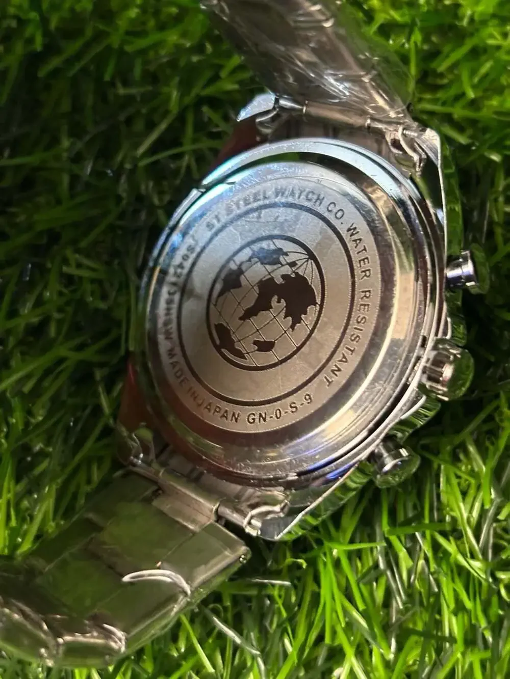 VISIONER World Chronograph WR200 Quartz Men's Stainless Steel Watch